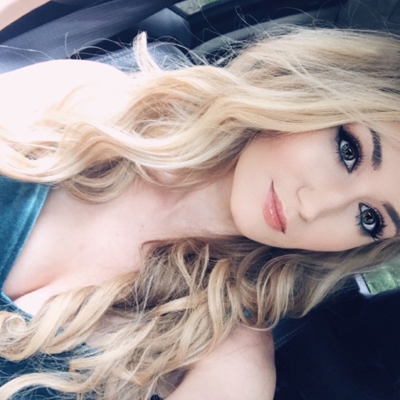 Meet your Posher, Madelyn - Picture 4 of 8